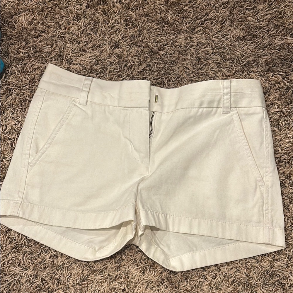 Like new chino shorts
